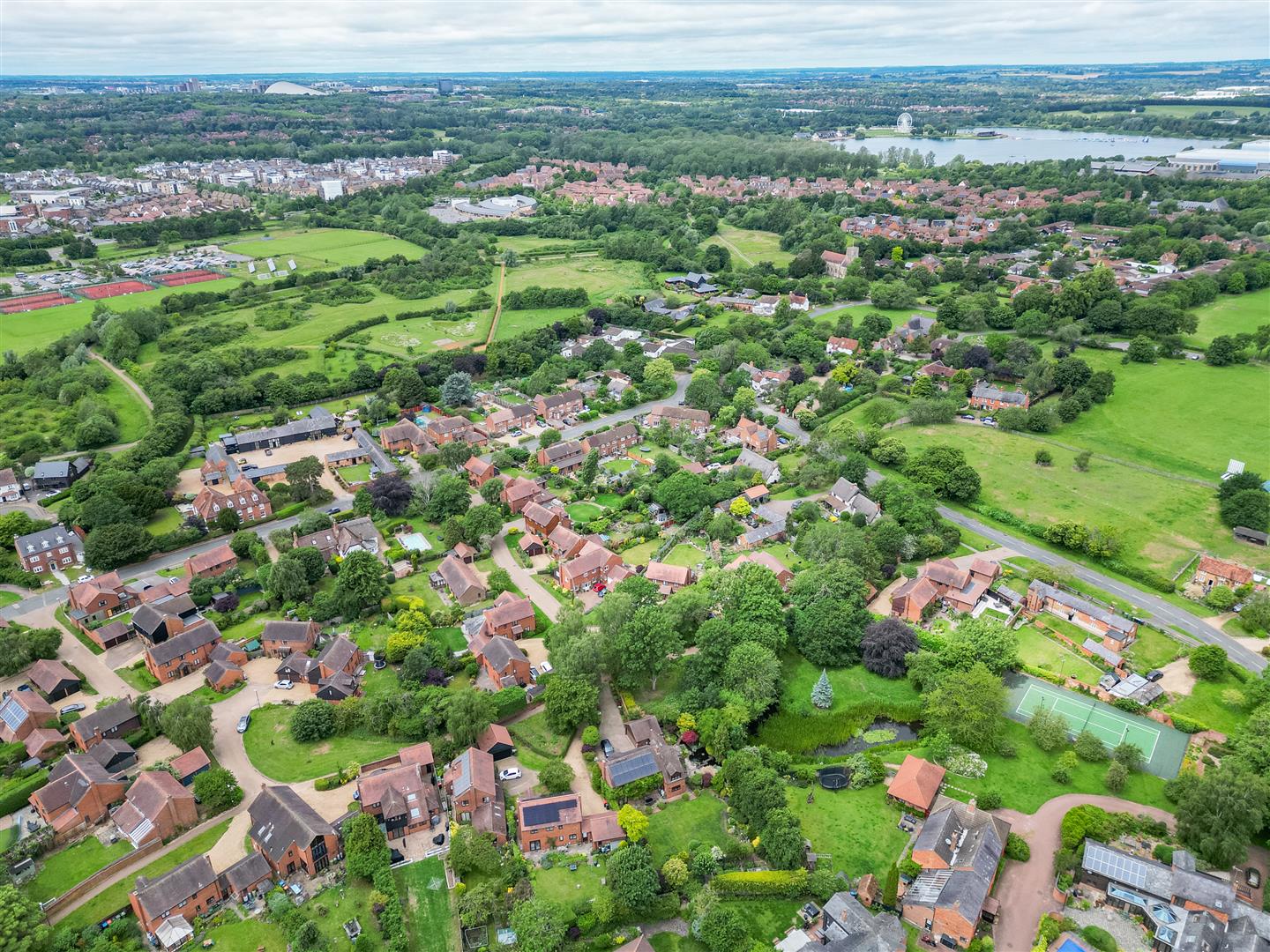 Wrens Park, Middleton, Milton Keynes